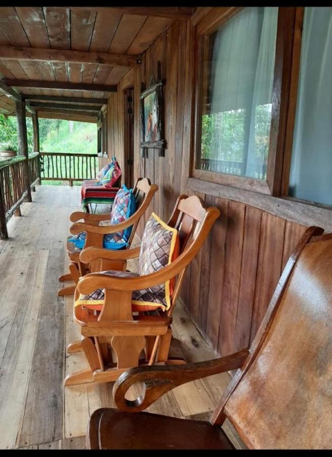 Hostal Y Cabanas Los Juanes Jardin Exterior photo
