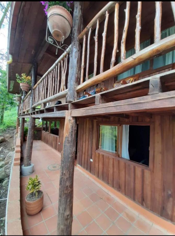 Hostal Y Cabanas Los Juanes Jardin Exterior photo