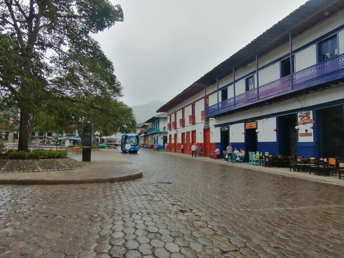 Hostal Y Cabanas Los Juanes Jardin Exterior photo