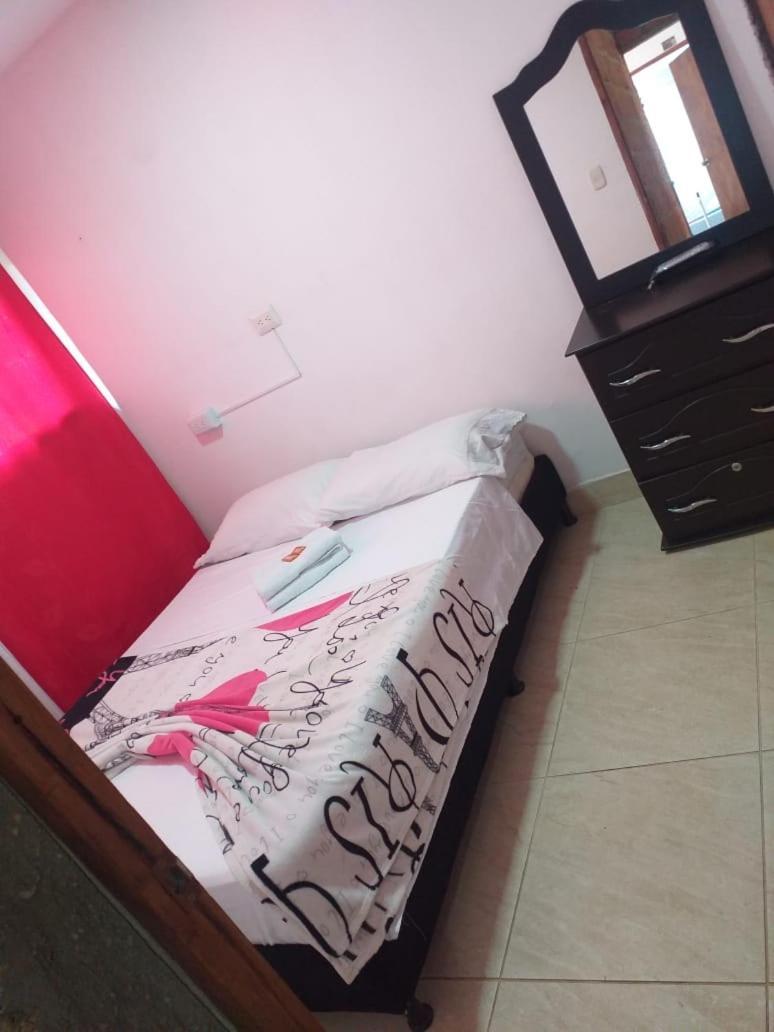Hostal Y Cabanas Los Juanes Jardin Exterior photo
